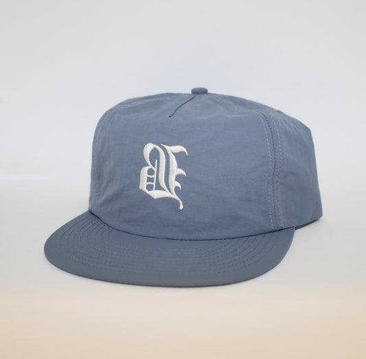 Backwards B (Nylon)
